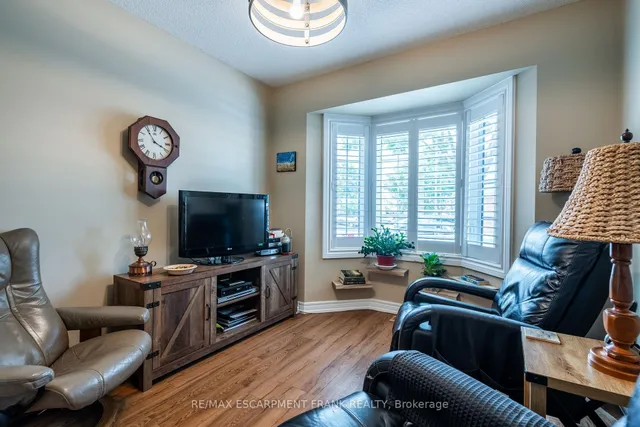 Additional image 28 of 810 GOLF LINKS Rd Unit 23