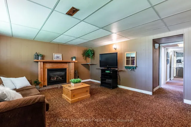 Additional image 29 of 1515 Brenner Cres