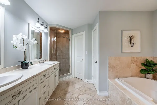 Additional image 20 of 44 Parkmanor Dr