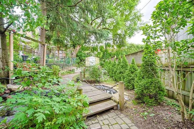 Additional image 31 of 482 Mcroberts Ave