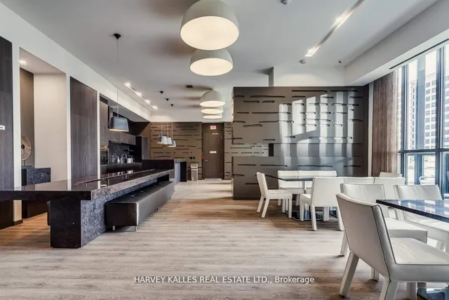 Additional image 31 of 101 Charles St Unit 801