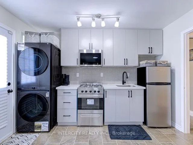 Additional image 36 of 841 Coulson Ave