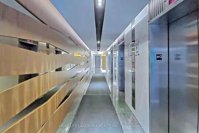 Additional image 35 of 17 Bathurst St Unit 2712