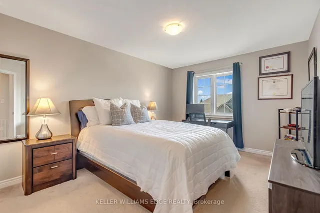 Additional image 11 of 215 Dundas St Unit 27