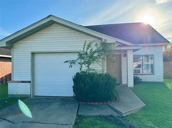 15718 Ridgegate Rd, Houston, TX 77053