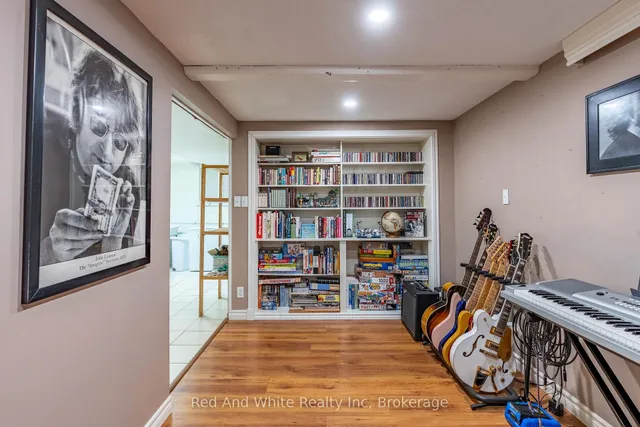 Additional image 38 of 25 Forest Glen Crt