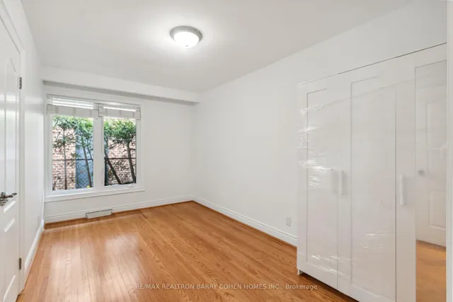 Additional image 12 of 58 Hawksbury Dr