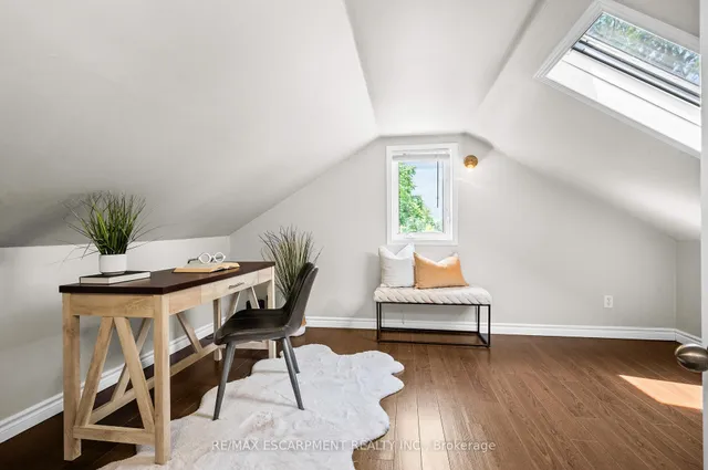 Additional image 18 of 78 West 3rd St