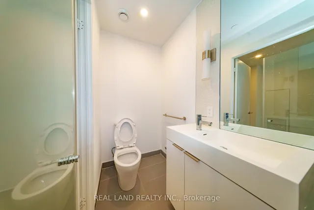 Additional image 15 of 33 Helendale Ave Unit 814