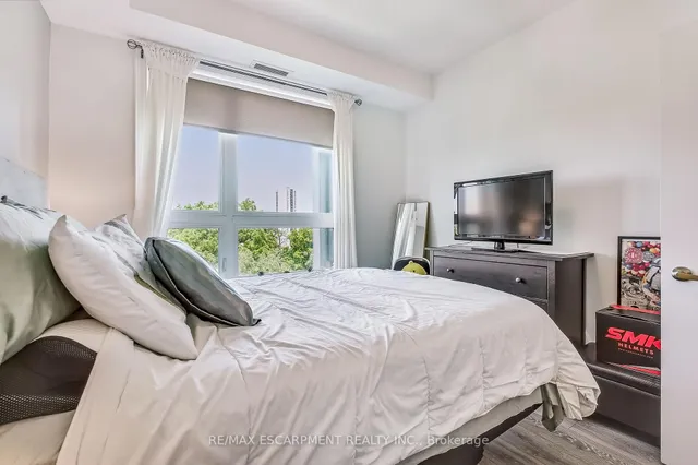 Additional image 18 of 125 Shoreview Pl Unit 514