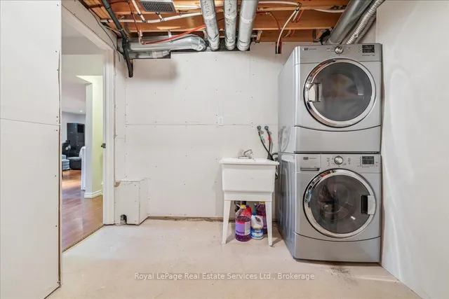 房产图片 37 - 64 Newport Cres