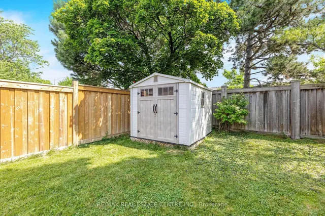 Additional image 35 of 292 Randall Cres