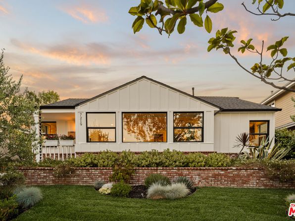 7219 Dunfield Ave, Los Angeles, CA 90045