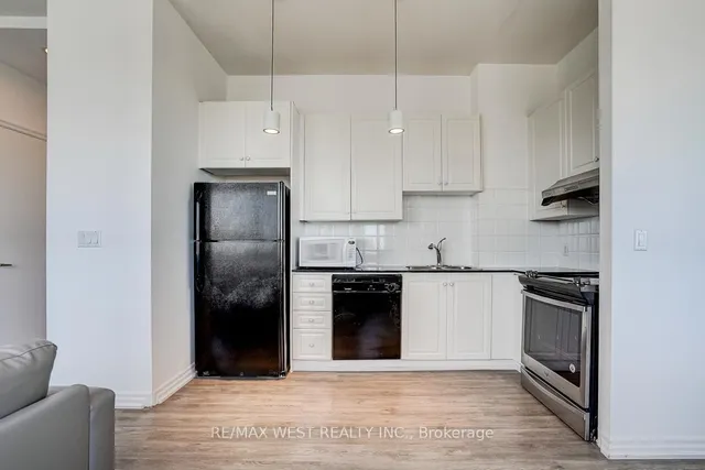 Additional image 16 of 797 Don Mills Rd Unit 1001