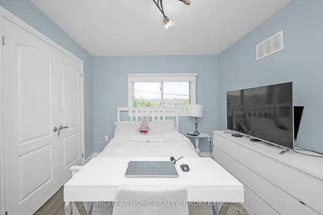 Additional image 22 of 74 Seabreeze Cres