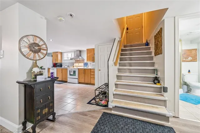 Additional image 23 of 143 Bruce St