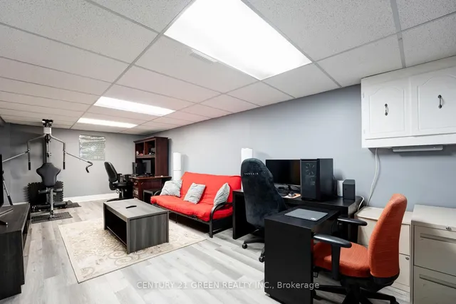 房产图片 35 - 麦克杜格尔大道26号