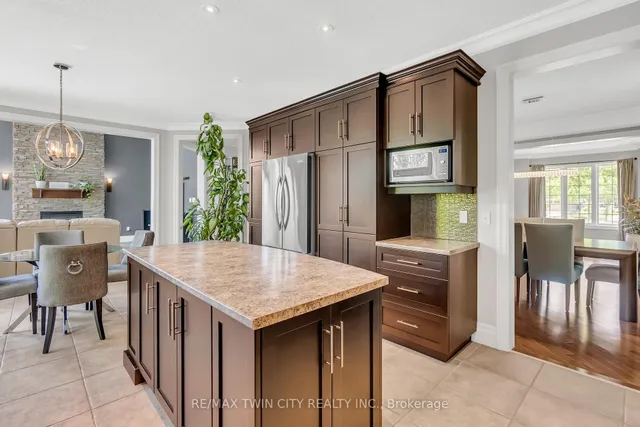 Additional image 9 of 918 Fung Pl