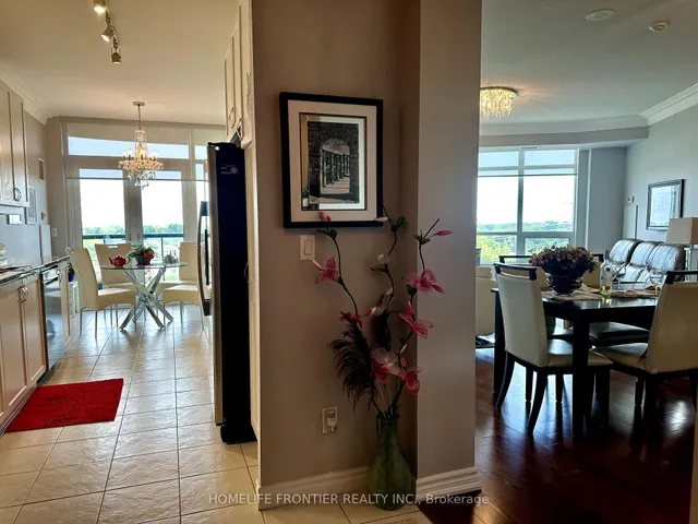 Additional image 2 of 1135 royal york Rd Unit 903