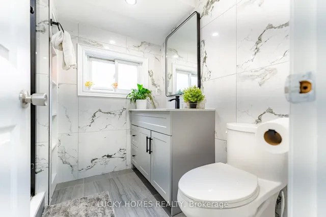 Additional image 27 of 4396 Lawrence Ave