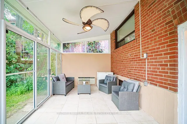 Additional image 29 of 34 Crestview Ave