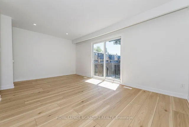 Additional image 13 of 20 Anna Capri Dr Unit 15