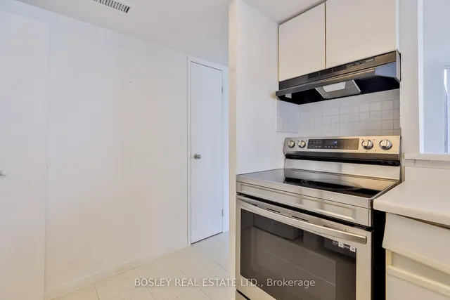 Additional image 18 of 1001 Bay St Unit 1304