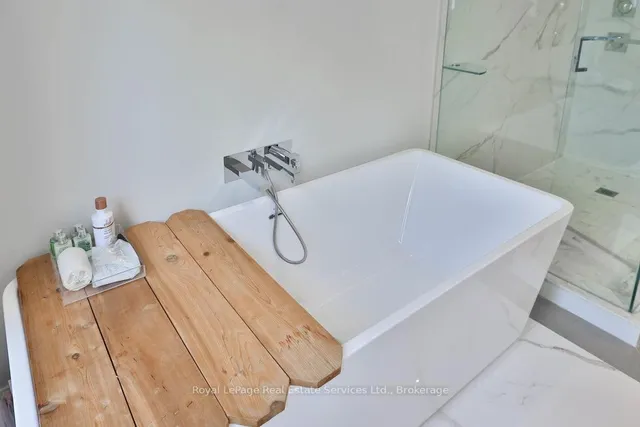 Additional image 37 of 182 Charnwood Dr