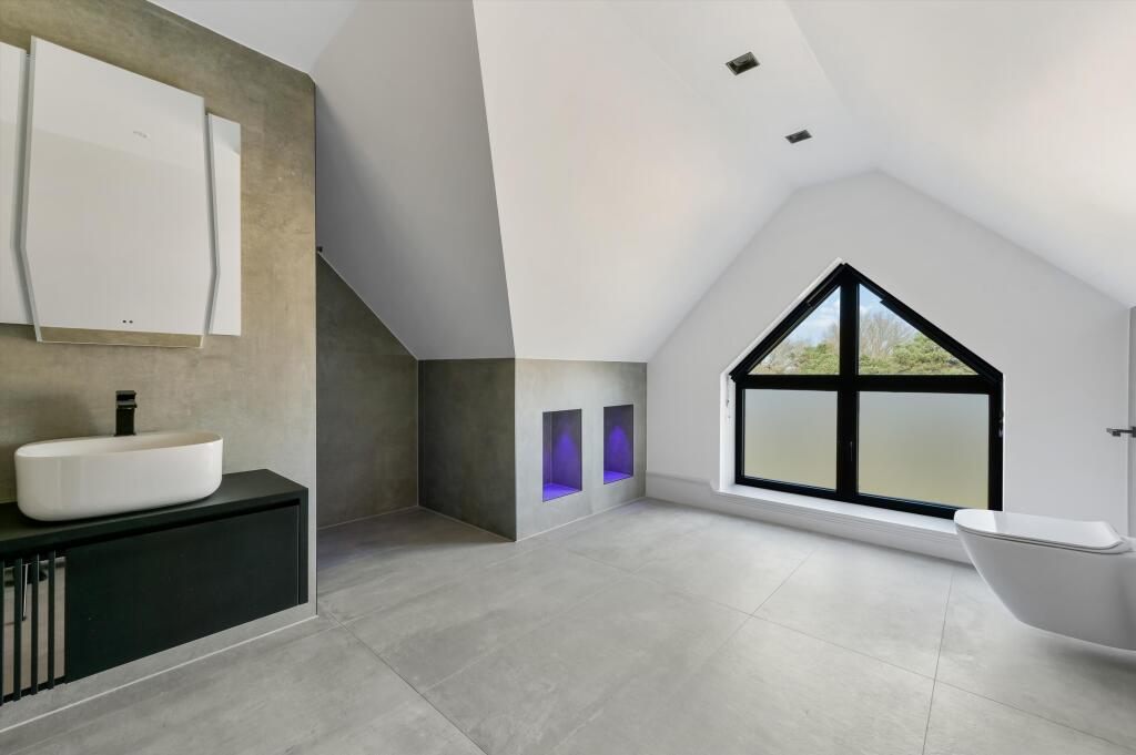 Additional image 49 of Brookmans Avenue, Brookmans Park, Hatfield, Hertfordshire, AL9