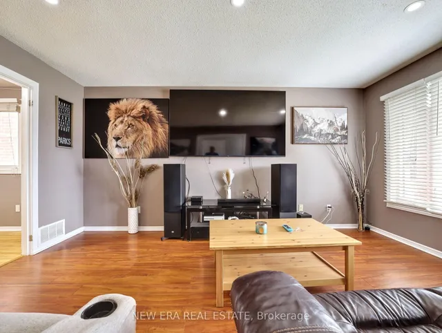 Additional image 4 of 607 Eaglewood Dr