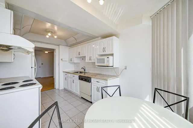 Additional image 24 of 75 Bamburgh Circ Unit 524