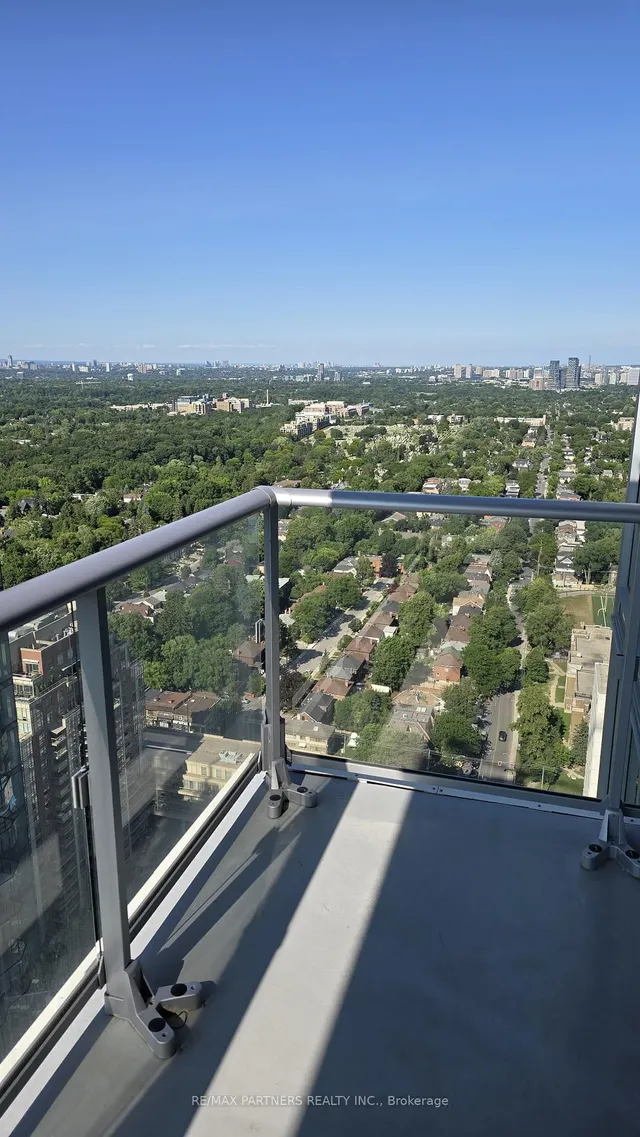 Additional image 15 of 99 Broadway Ave Unit LPH03