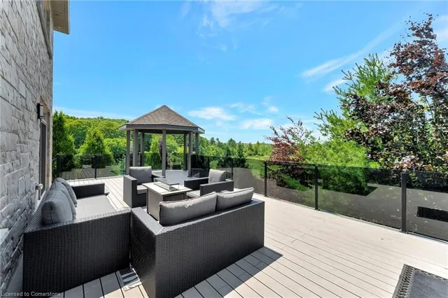 Additional image 44 of 36 Newcastle Crt