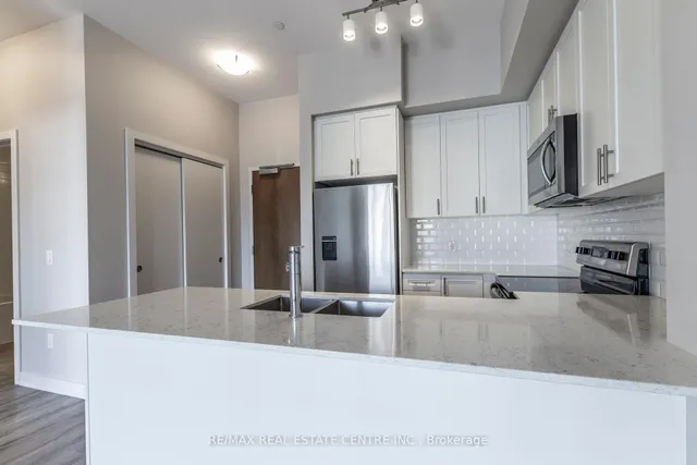 房产图片 13 - 340 Plains Rd 单元 611