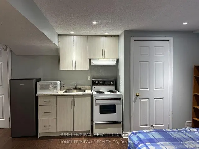 Additional image 12 of 17 Montvale Dr