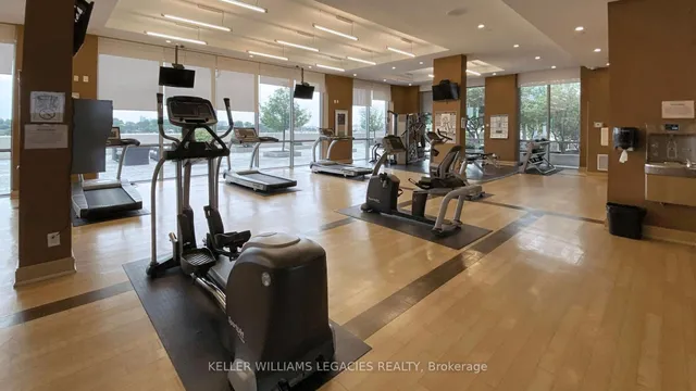 Additional image 14 of 181 Village Green Sq Unit 719