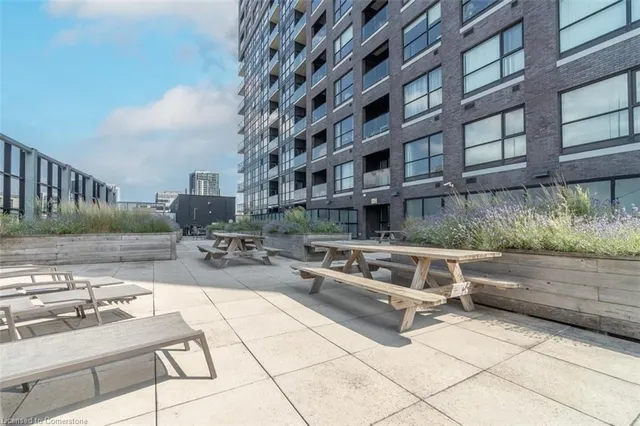 Additional image 42 of 1 Victoria St South St Unit 509