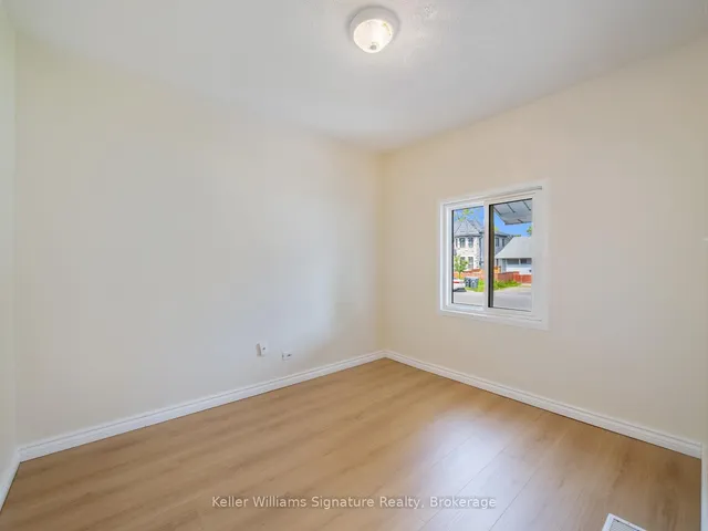 Additional image 19 of 3138 Merritt Ave