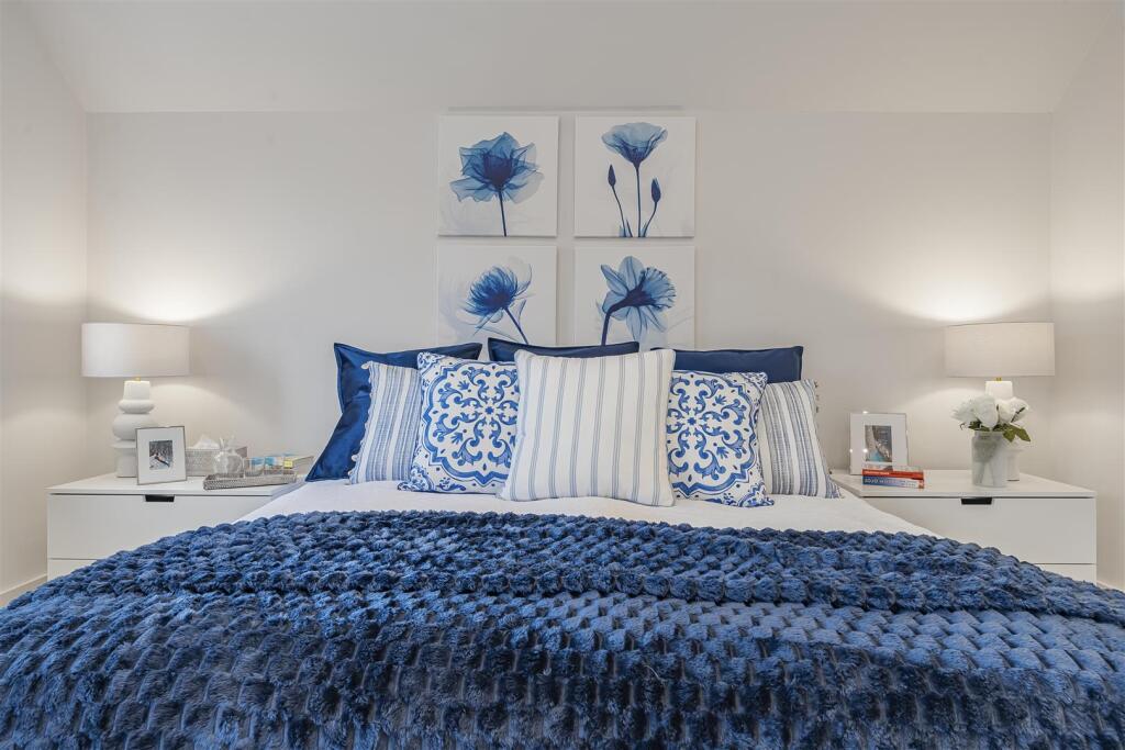 Additional image 24 of Bucknalls Drive, Bricket Wood, St. Albans