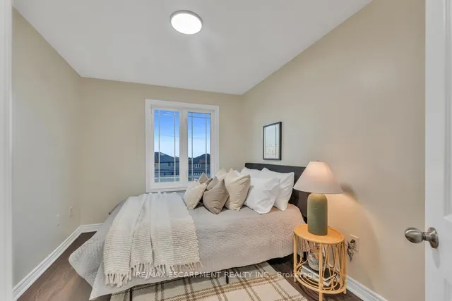 房产图片 22 - 35 Crossings Way