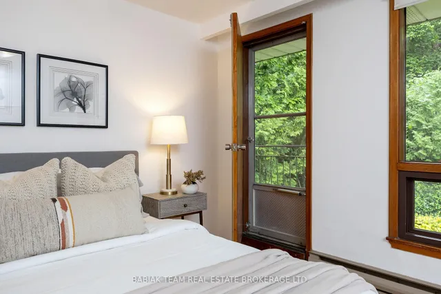 Additional image 28 of 90 Humberview Rd