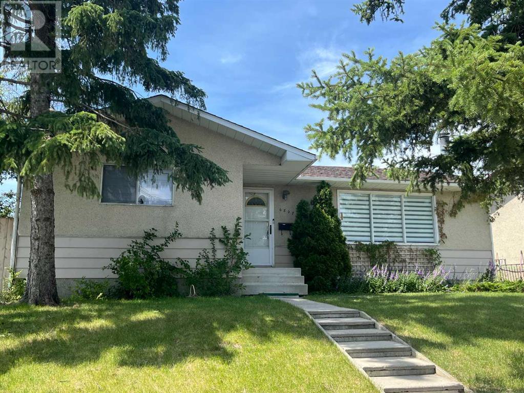 6807 Huntchester Road NE|Calgary, Alberta T2K5E6