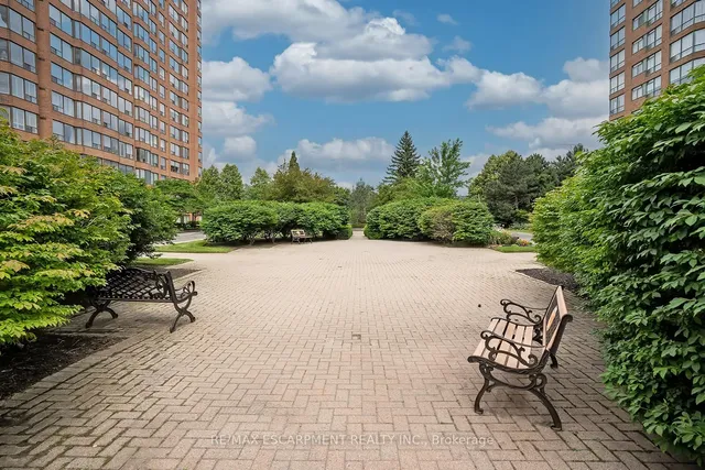 Additional image 41 of 1276 Maple Crossing Blvd Unit 612