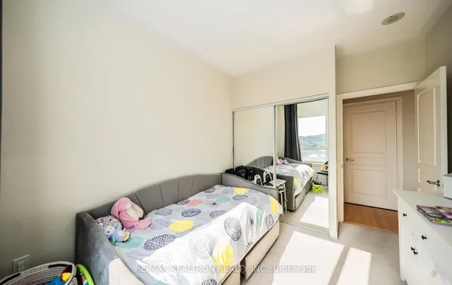 Additional image 27 of 1 Glen Park Ave Unit 605