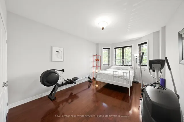 Additional image 27 of 15 Watt Ave