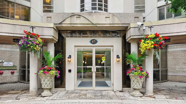 Additional image 2 of 45 Kingsbridge Garden Circ Unit 2008