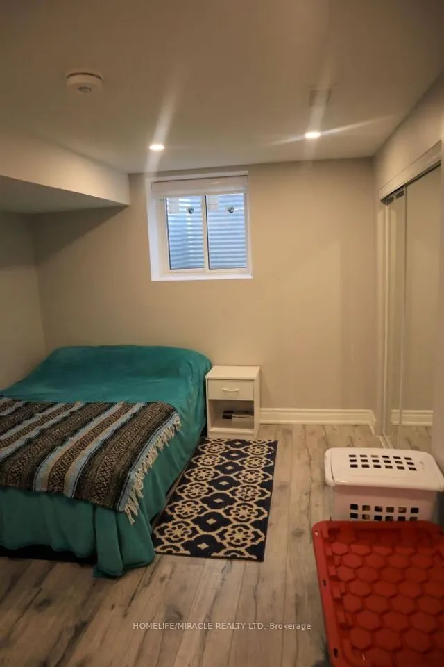 Additional image 20 of 28 Holbrook Rd