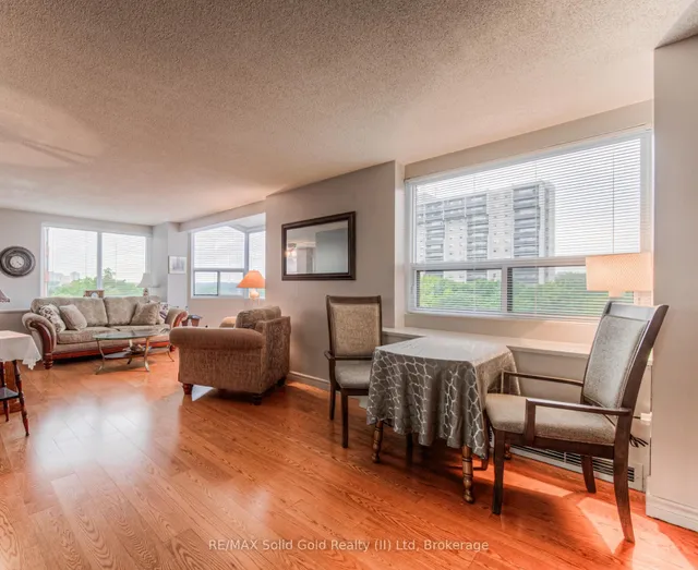 Additional image 4 of 20 Ellen St Unit 611