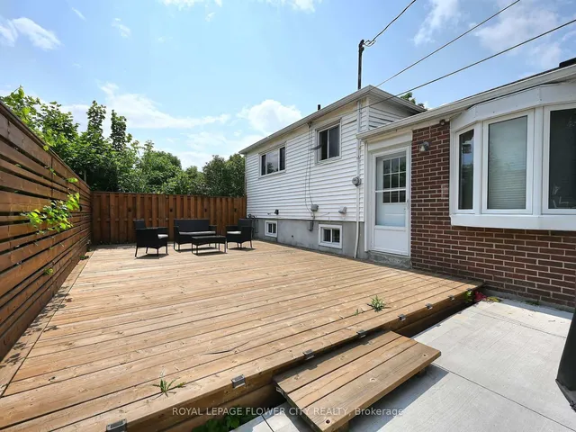 Additional image 49 of 2 Aintree Cres