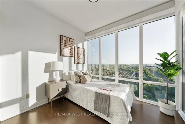 Additional image 16 of 88 Park Lawn Rd Unit 2116